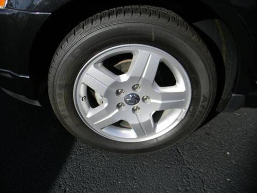 Dodge Caliber 2009 photo 4