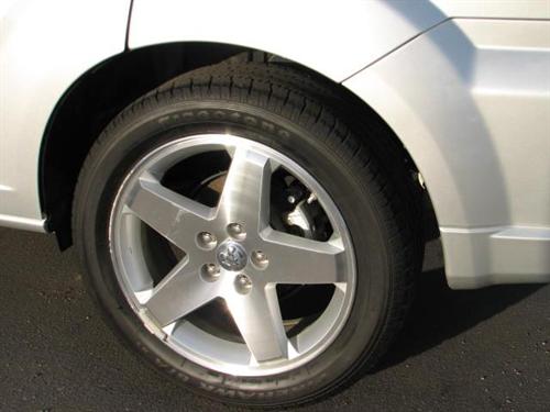 Dodge Caliber 2009 photo 3