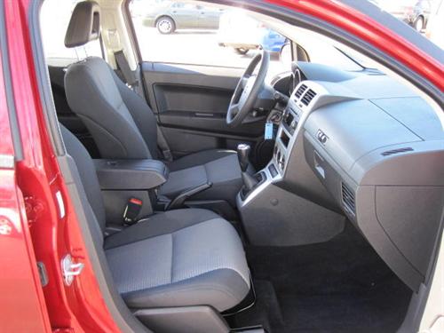 Dodge Caliber 2009 photo 3