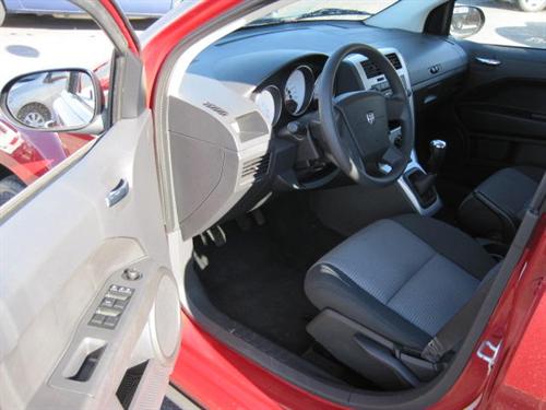 Dodge Caliber 2009 photo 4