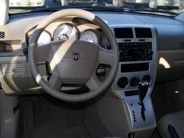 Dodge Caliber 2009 photo 1