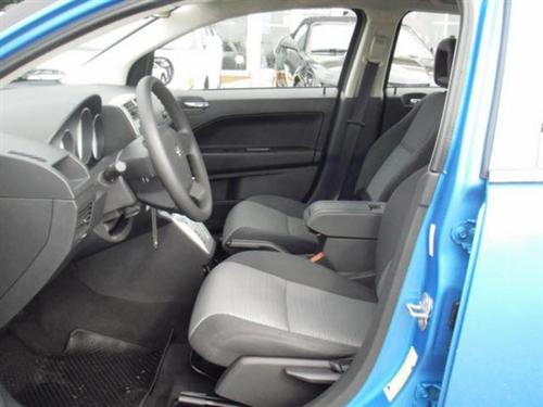 Dodge Caliber 2009 photo 2