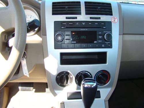 Dodge Caliber 2009 photo 2