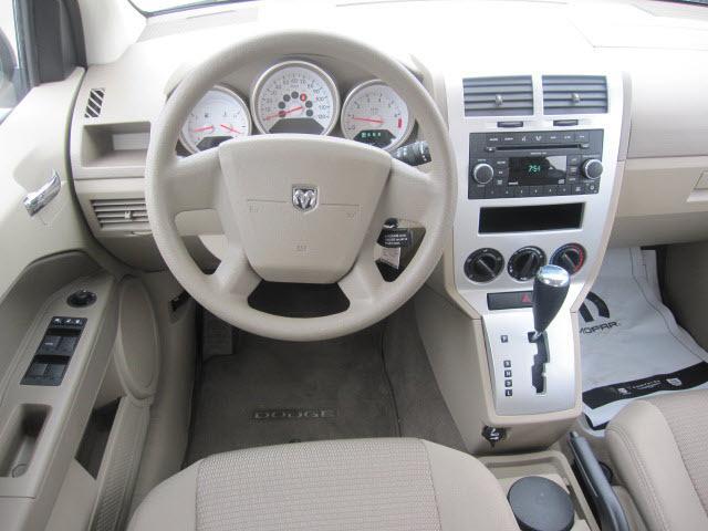 Dodge Caliber 2009 photo 2