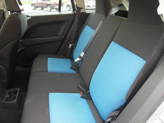 Dodge Caliber 2009 photo 4