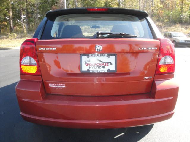 Dodge Caliber 2009 photo 2