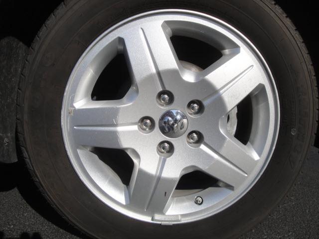 Dodge Caliber 2009 photo 3