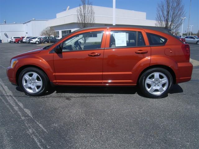 Dodge Caliber 2009 photo 2