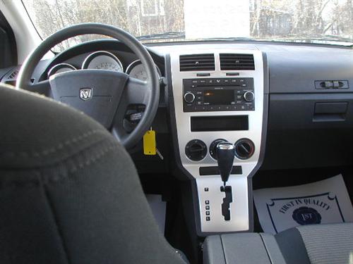 Dodge Caliber 2009 photo 2