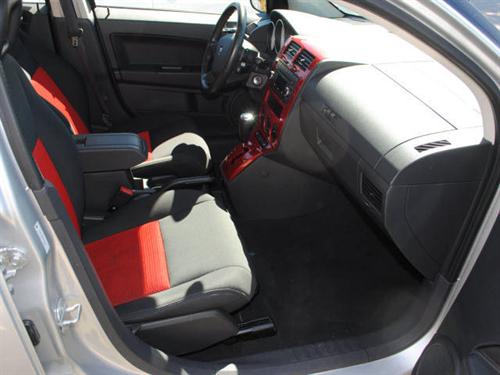 Dodge Caliber 2009 photo 3