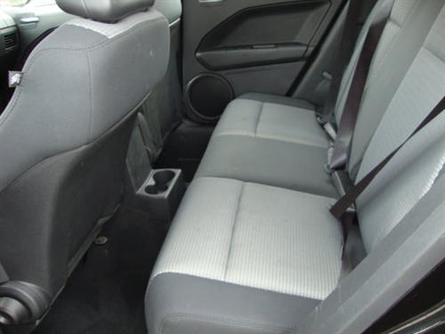 Dodge Caliber 2009 photo 4