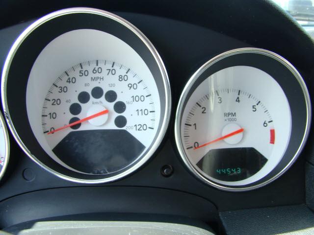 Dodge Caliber 2009 photo 2