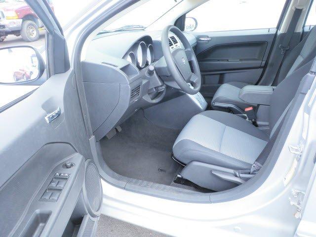 Dodge Caliber 2009 photo 3