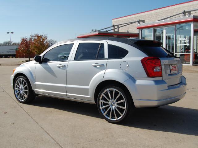 Dodge Caliber 2009 photo 2