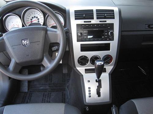 Dodge Caliber 2009 photo 2