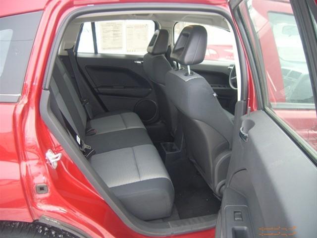 Dodge Caliber 2009 photo 2