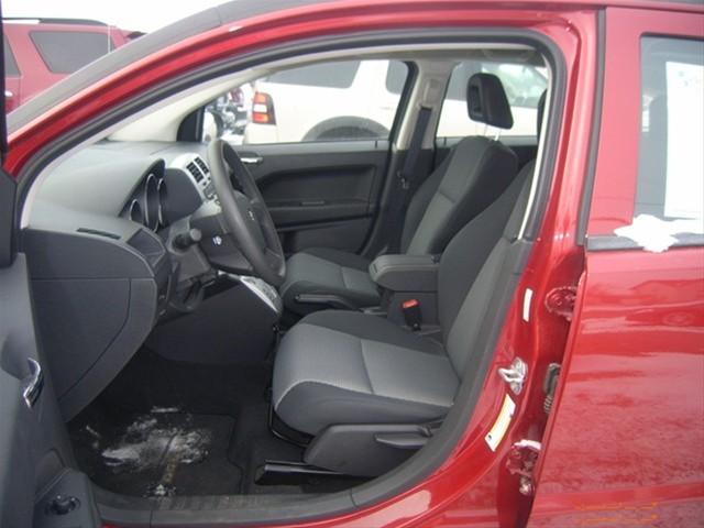 Dodge Caliber 2009 photo 3