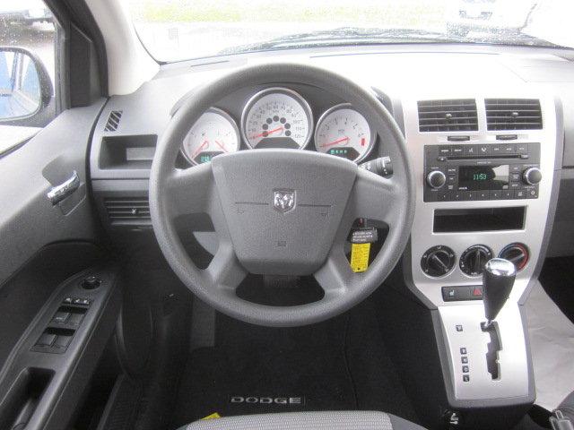 Dodge Caliber 2009 photo 3