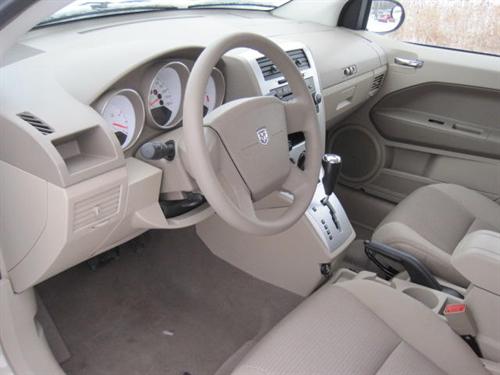 Dodge Caliber 2009 photo 3