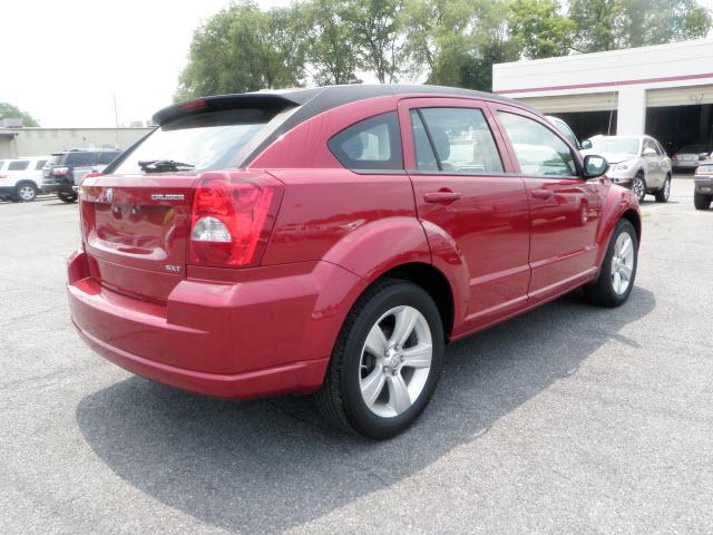 Dodge Caliber 2010 photo 2