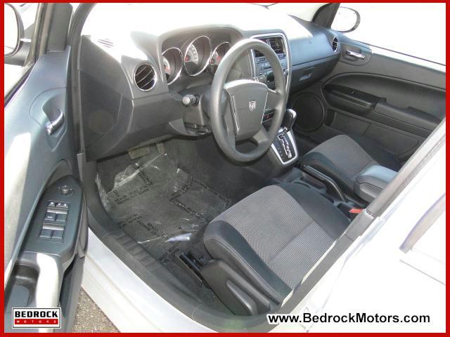 Dodge Caliber 2010 photo 5