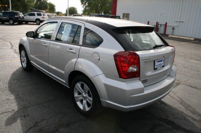 Dodge Caliber 2010 photo 1