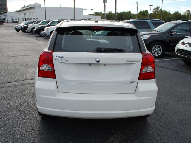 Dodge Caliber 2010 photo 3
