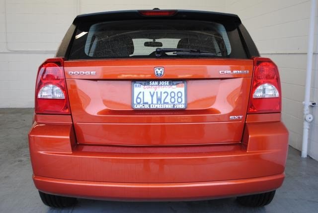 Dodge Caliber 2010 photo 4