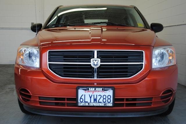 Dodge Caliber 2010 photo 3