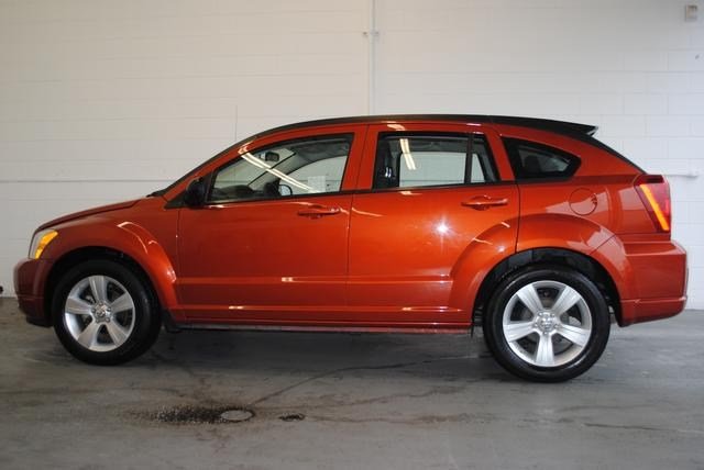 Dodge Caliber 2010 photo 2