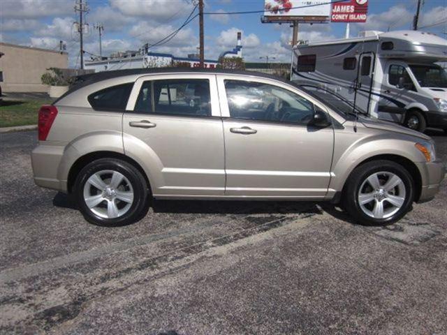 Dodge Caliber 2010 photo 4