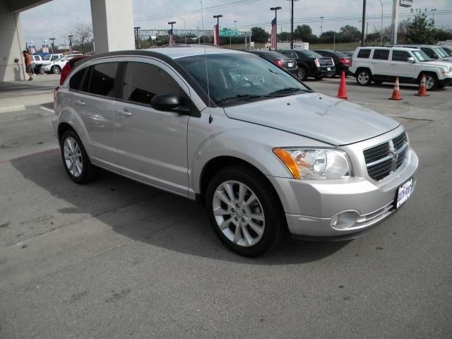 Dodge Caliber 2010 photo 2