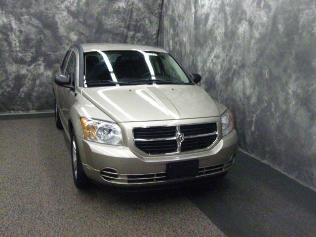Dodge Caliber 2010 photo 2