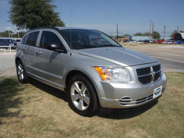 Dodge Caliber 2010 photo 2