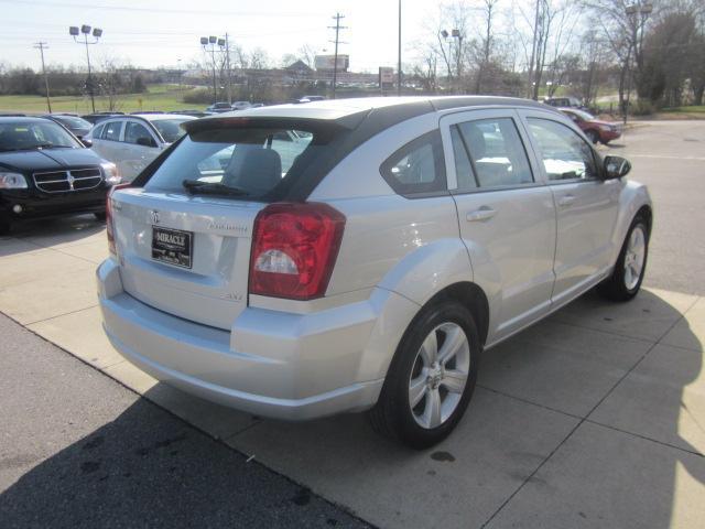 Dodge Caliber 2010 photo 4