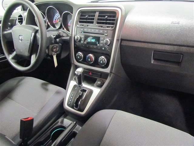 Dodge Caliber 2010 photo 3