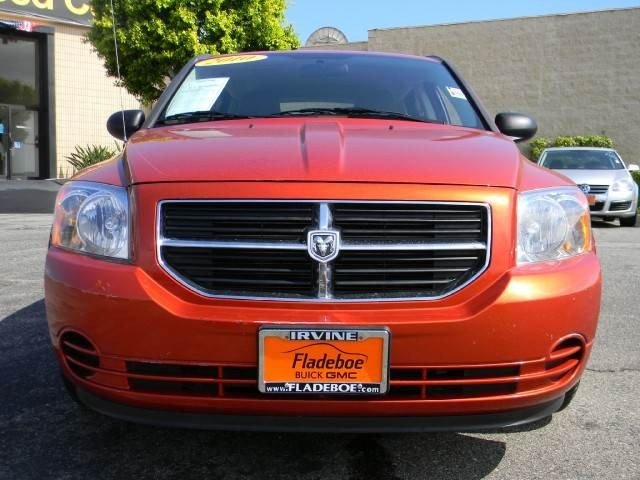 Dodge Caliber 2010 photo 1