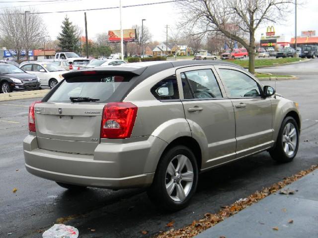 Dodge Caliber 2010 photo 3