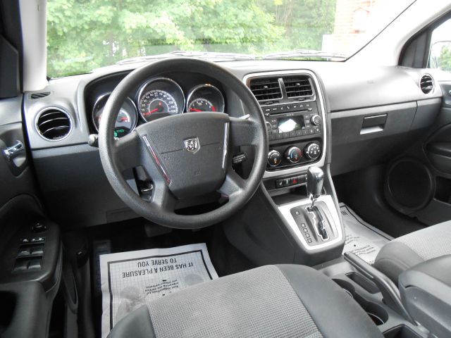 Dodge Caliber 2010 photo 14