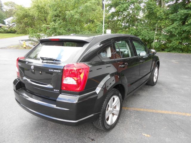 Dodge Caliber 2010 photo 18