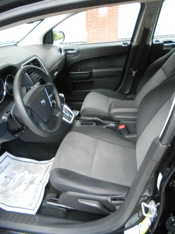 Dodge Caliber 2010 photo 22