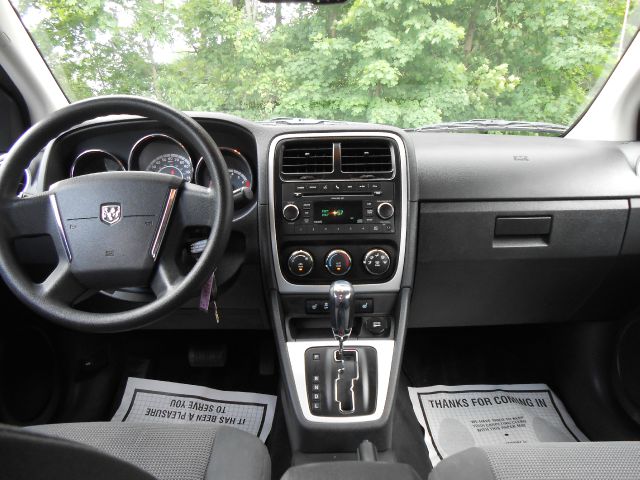 Dodge Caliber 2010 photo 26