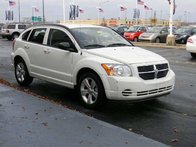 Dodge Caliber 2010 photo 2
