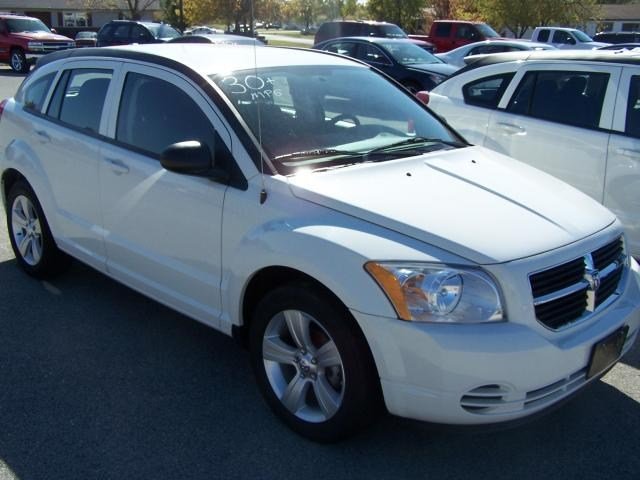 Dodge Caliber 2010 photo 2