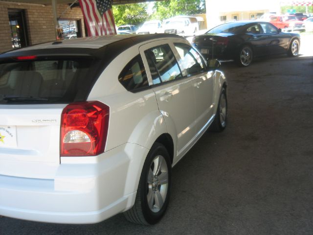 Dodge Caliber 2011 photo 1