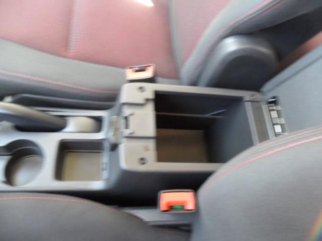 Dodge Caliber 2011 photo 16