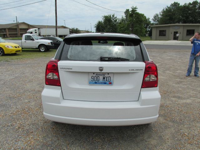Dodge Caliber 2011 photo 2