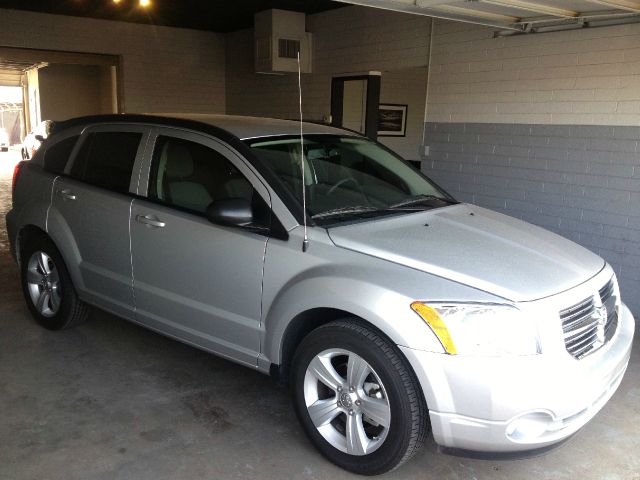 Dodge Caliber 2012 photo 2