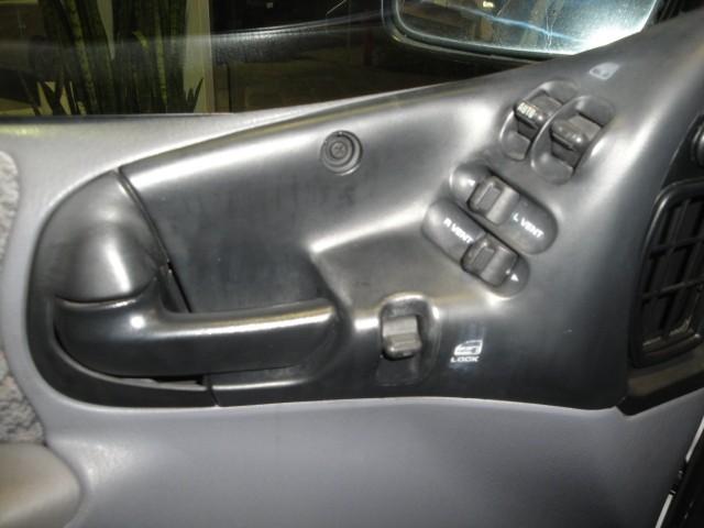 Dodge Caravan 1998 photo 4