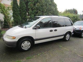Dodge Caravan SE MiniVan